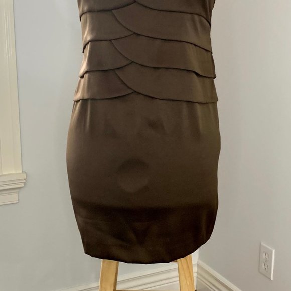 Kensie Pleated Cocktail Dress - Picture 4 of 10